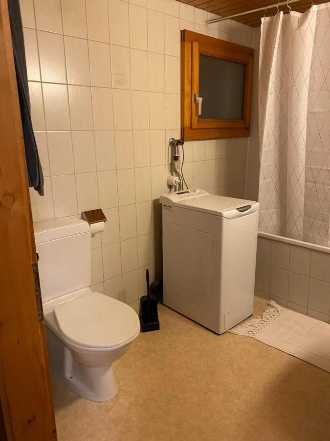 Schoene Mit Seeblick Apartmán Thun